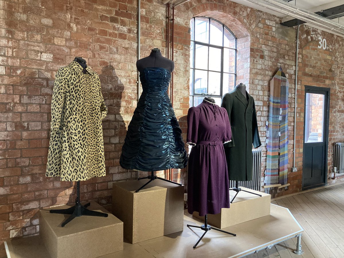 CarolineHMarcus's tweet photo. Had a wonderful time & first visit to @derbymuseums @MuseumofMaking today @tonybutler1 #AndreaMercer #KimMiller so much to explore, lots for @kidsinmuseums & brilliantly set out stores @gem_heritage. Thanks for making me so welcome 🙏🏻 https://t.co/cnEIxVyEy6