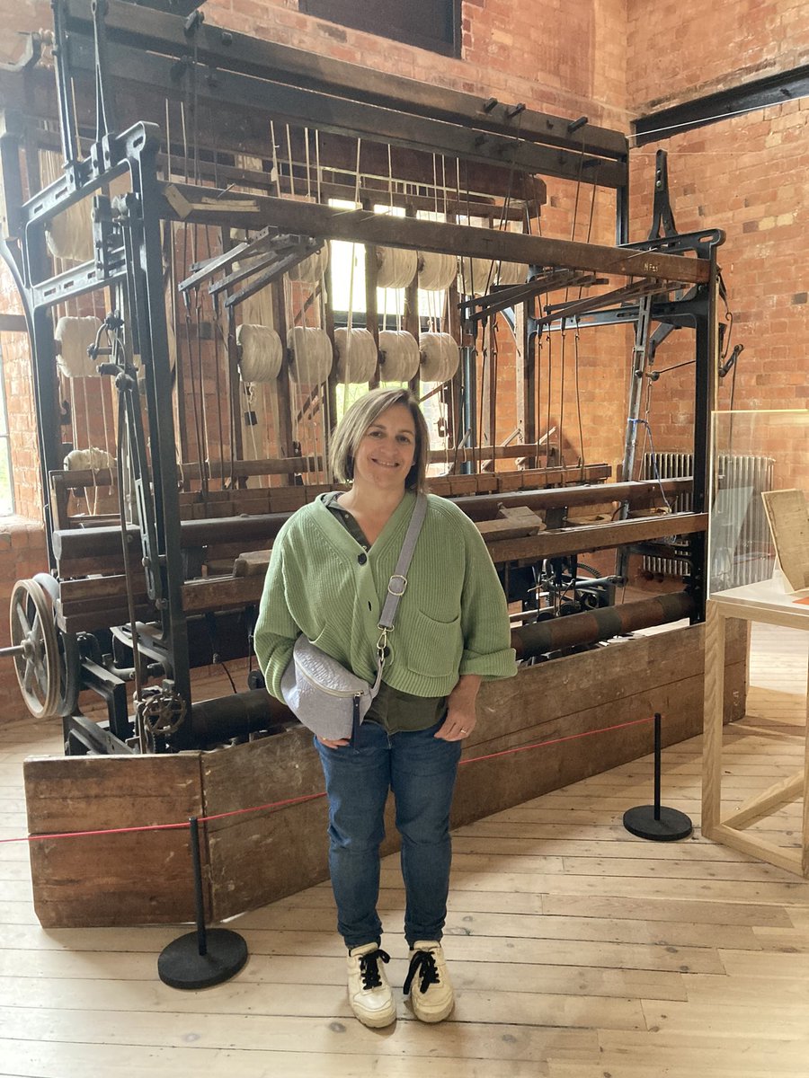 CarolineHMarcus's tweet photo. Had a wonderful time & first visit to @derbymuseums @MuseumofMaking today @tonybutler1 #AndreaMercer #KimMiller so much to explore, lots for @kidsinmuseums & brilliantly set out stores @gem_heritage. Thanks for making me so welcome 🙏🏻 https://t.co/cnEIxVyEy6