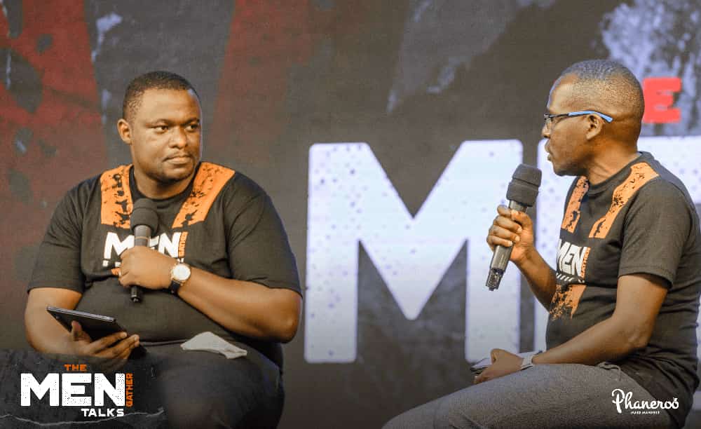 BelovedEve's tweet photo. Man is responsible for training and passing on knowledge to those he is responsible for. On the other hand, God is the giver of wisdom to man towards maturity 

#MenGatherTalk 
#MenGatherSeasonV 
#LiveOnManifestTv https://t.co/4TyPkaEIJ5