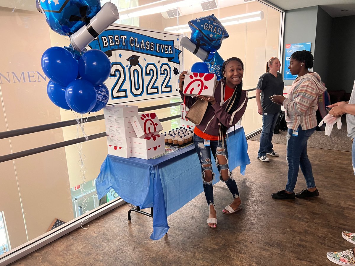 <a href="/OKC_CC_Quail/">OKC Quail Thunder</a> <a href="/jenneades/">Jennifer Eades</a> <a href="/BartonTonyLeb/">Tony Barton</a> <a href="/NyRaze/">NyRaze'</a> <a href="/mickeyB_/">Mickey Brown</a> #Congrats #AT&amp;T #HappyFriday