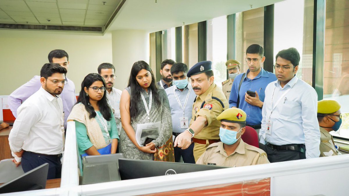 On the learning curve-IAS probs. of UP cadre (2020 batch) visited the #socialmedia centre at the Police Hqs today. 
It was a pleasure to see their inquisitiveness, brief them about our functioning &amp; it’s increasing importance to bridge the gulf between citizens &amp; administration.