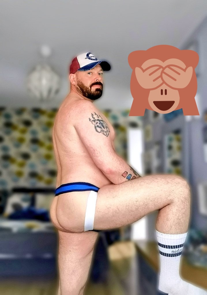 #feltcutewontdeletelater 💪 #bellylove 🐻 🤳 #BEARDS #jock