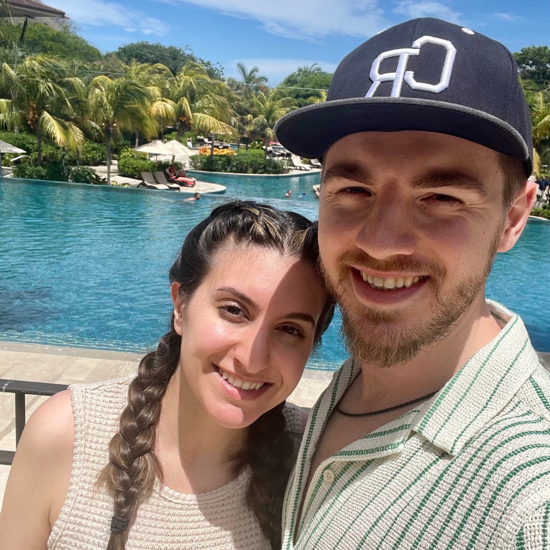 Eclipse_Market's tweet photo. Pura Vida Costa Rica!🇨🇷Last weekend our team got to step away for some much needed R&amp;R! We're so grateful for the opportunities were given and even more so for the people around us. Where to next? 

#costarica #r&amp;r #timeoff #relax #puravida #fun #travel #companytrip https://t.co/tfRbDuP6Mr