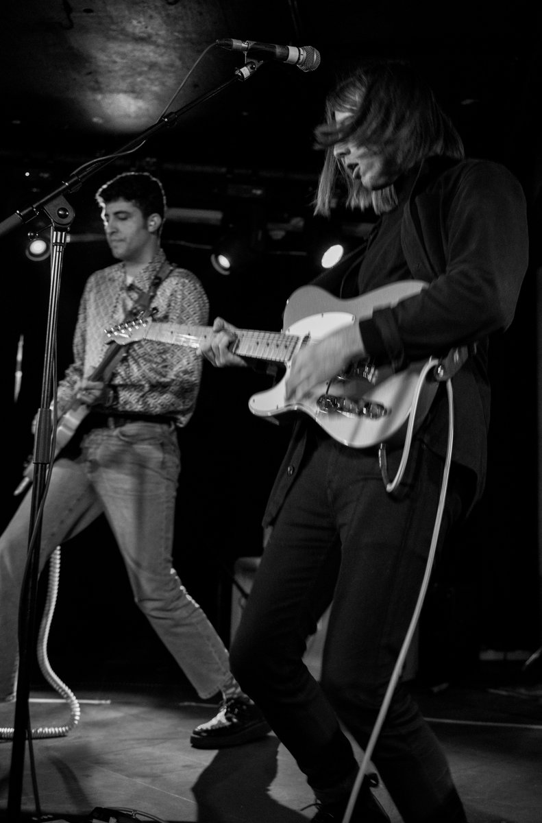 Simple Fiction tweet media