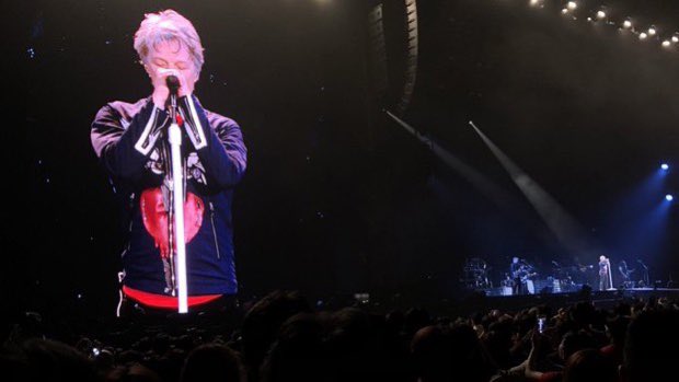 crazytrain876's tweet photo. BON JOVI 11/26/2018 TOKYO DOME
#BonJovi #ボンジョヴィ #THINFSTour #TokyoDome
#bonjoviMemories
https://t.co/gQKYBISheF📸 https://t.co/qSKuw34Gzb