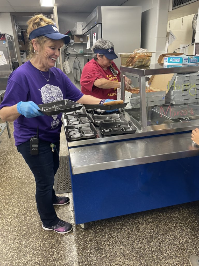 Mrs. Feldkamp tweet media