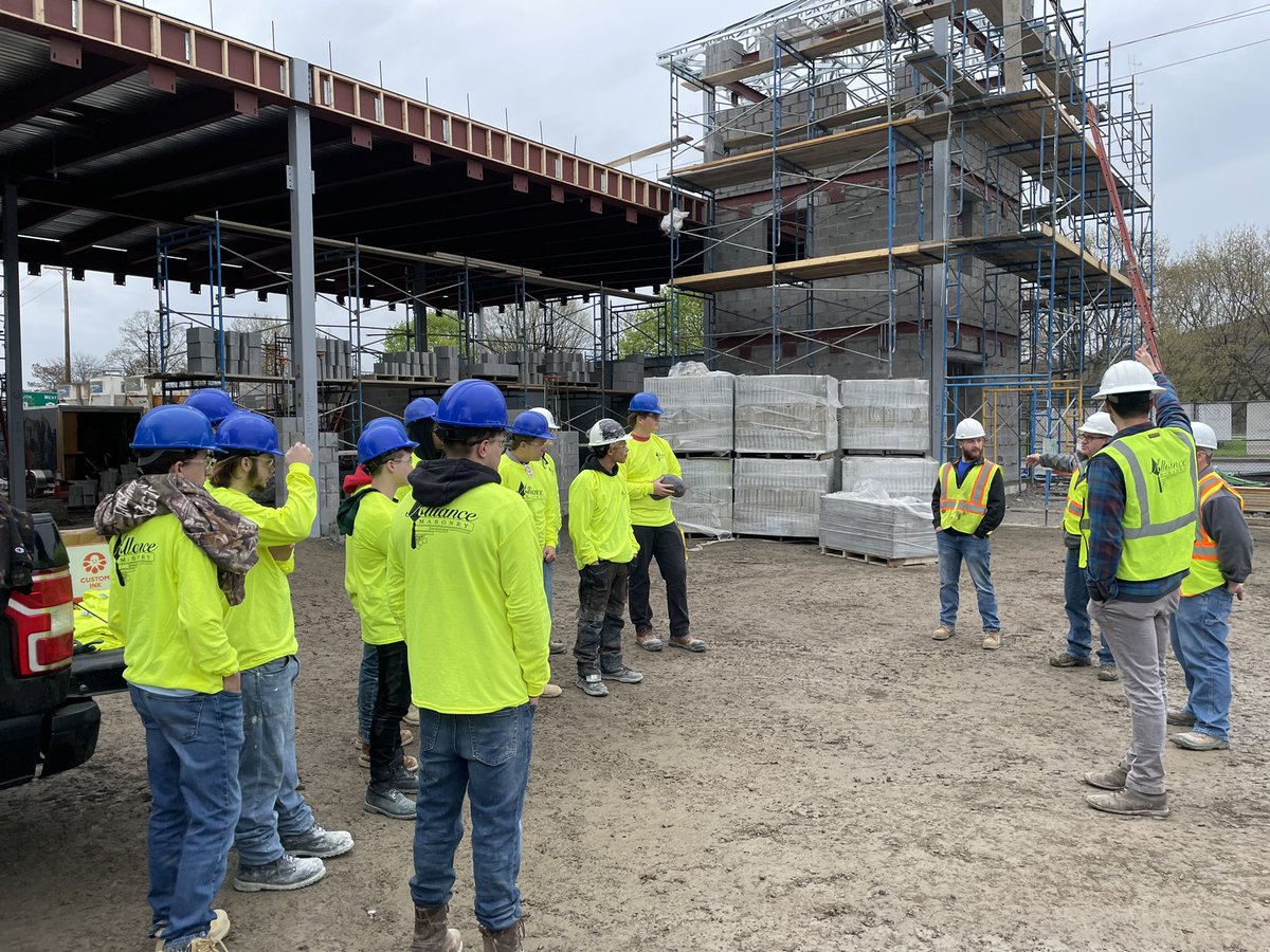 Kyle Henry Vimislik tweet media