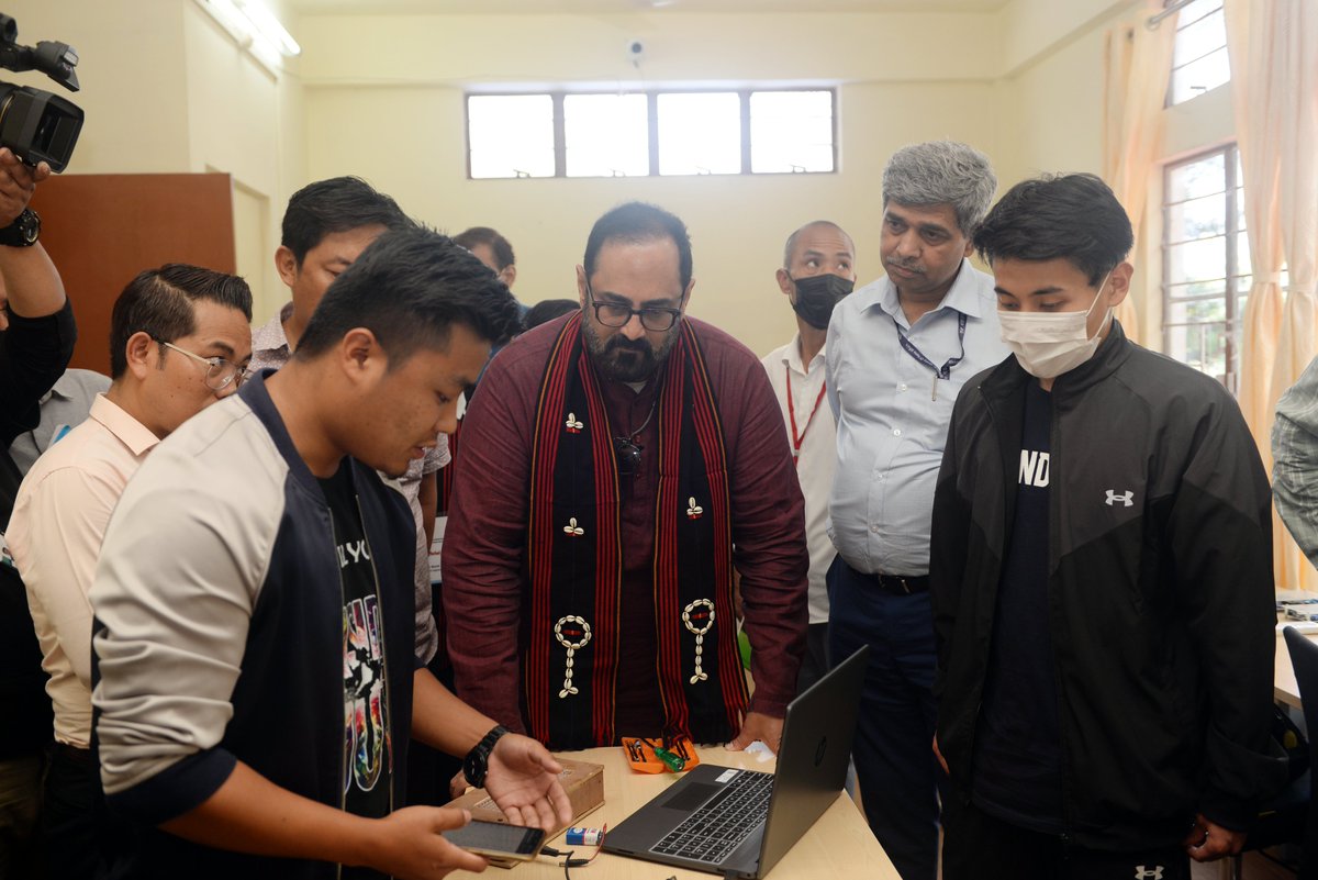 NIELITIndia's tweet photo. Honโble Union Minister of State, Shri @Rajeev_GoI today inaugurated 05 #NIELIT Centres in #NorthEasternRegion and also launched #NECB 2.0 project to provide skilling, reskilling & upskilling in the areas of #IECT to the youths of #NorthEasternStates . #DigitalNorthEast https://t.co/M5HAJOaSkd