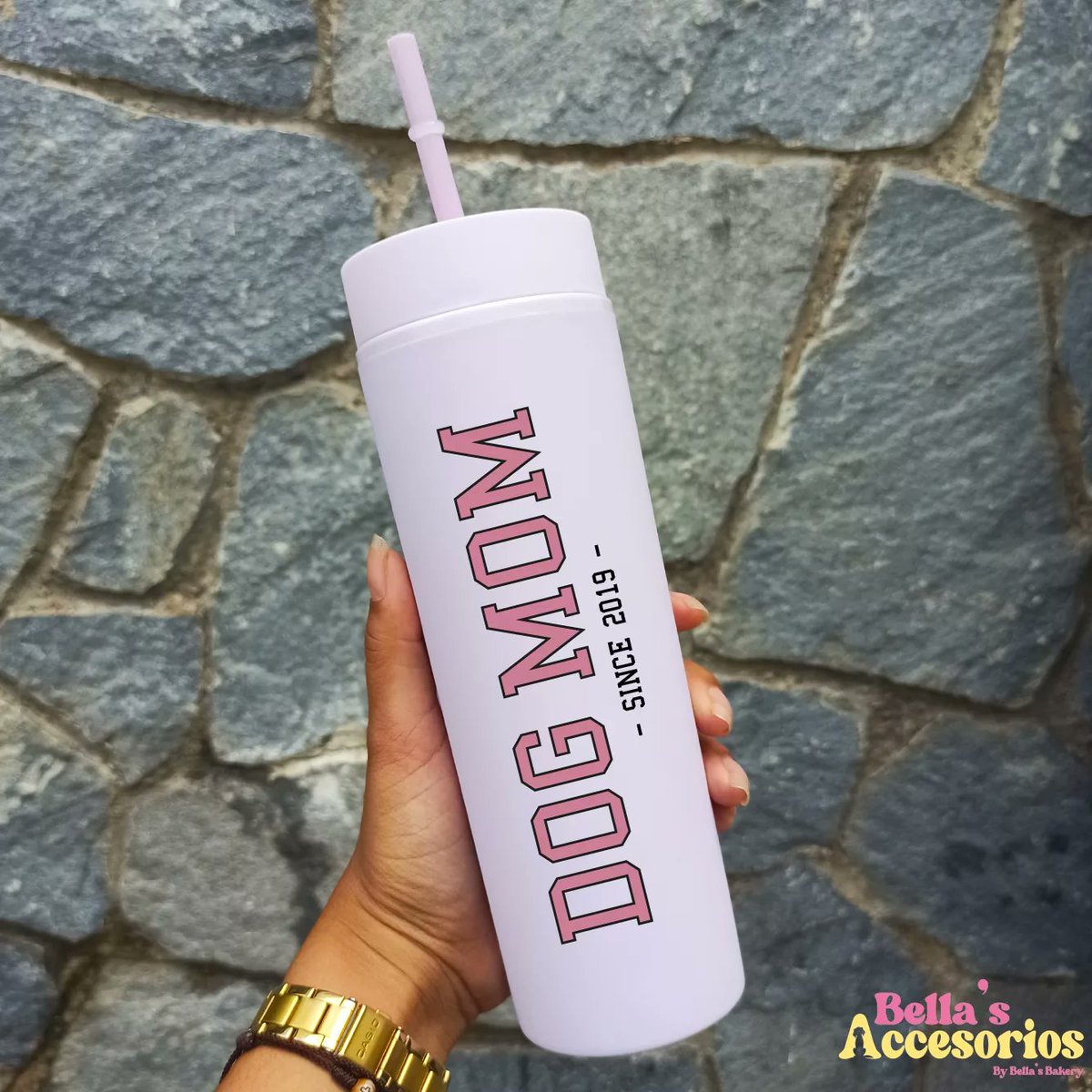 bellasbakeryve's tweet photo. ¡Día de la madre es para todas!🐶🐱 ¿Quieres ganarte un vaso cool para dog mom o cat moms? Siguenossss en Instagram, el sorteo se hará el domingo! 

https://t.co/2LYAqpUSZr https://t.co/yAhibYZcMp