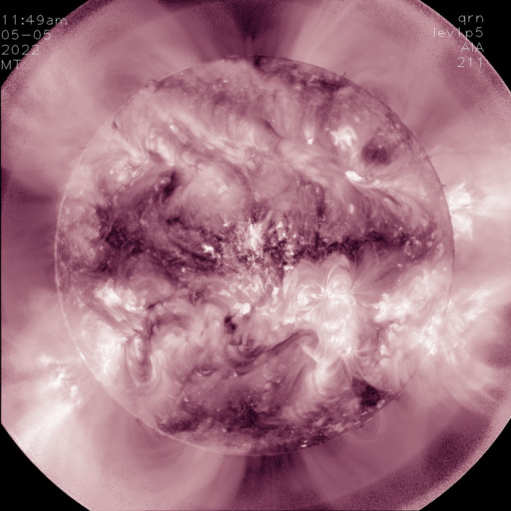 GillySpace27's tweet photo. @erikapal I also started my sun watching during the last minimum. It was so... inactive! Every day nowadays I'm just jumping up and down and pointing at things. So freaking cool! Here's now(ish). https://t.co/mqrJDVVvrm