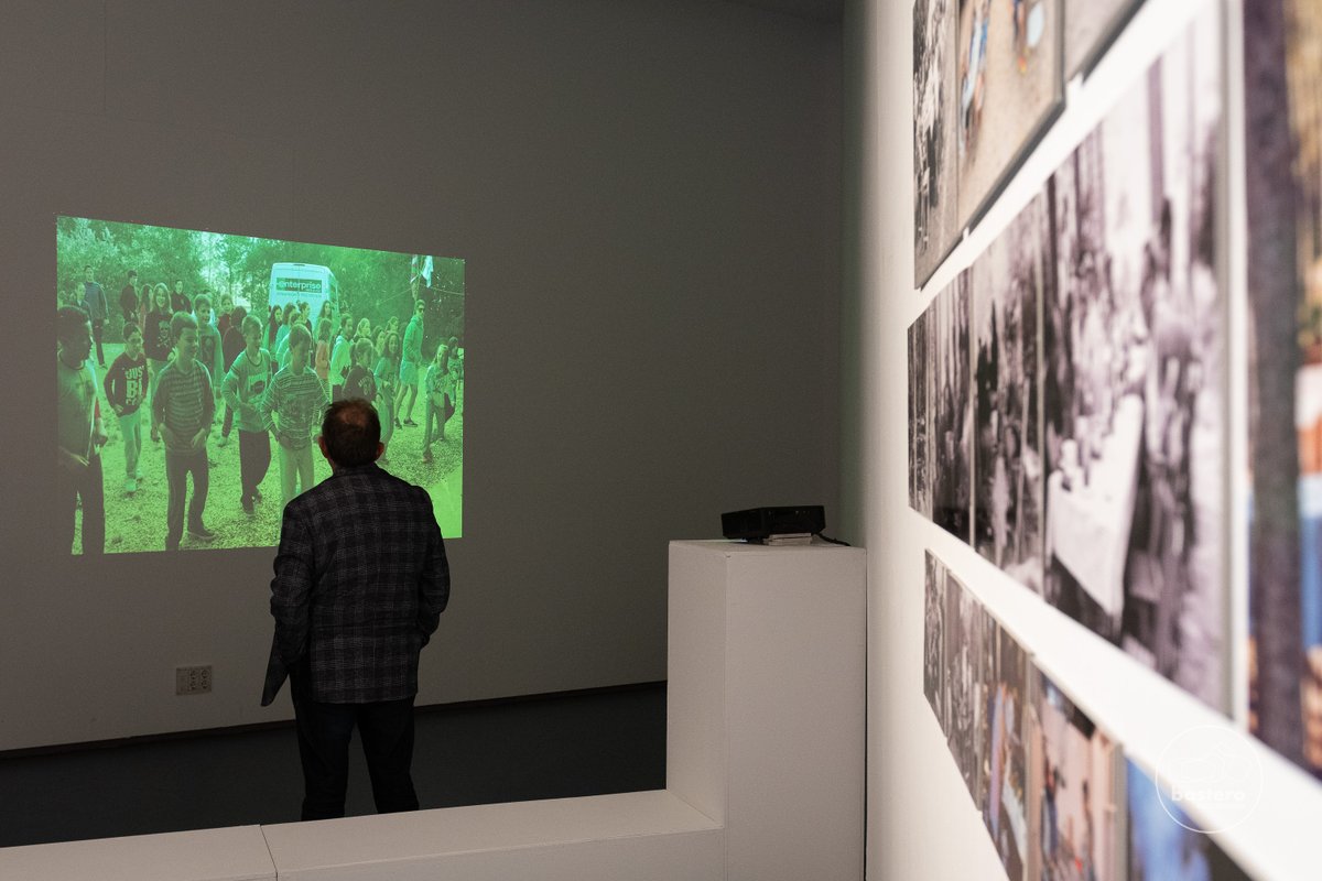 AndoaingoUdala's tweet photo. 📷🎞 #EXPOSICIÓN #Andoain KANPEZU 50 URTE > Las acampadas comenzaron en la localidad alavesa hace 50 años y han pasado por allí much@s andoaindarras.

Su trayectoria se resume a través del testimonio fotográfico "un hotel de un millón de estrellas" uniendo diferentes generaciones https://t.co/SA58ukY6Pl