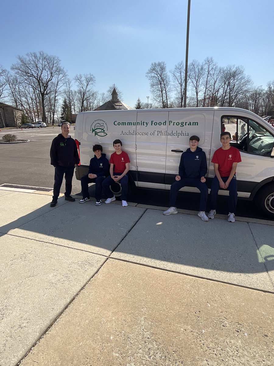 AOPS_Schools's tweet photo. 1/5 For over 35 years, @NDSCFP has hosted the Lenten food drive as a way to help fulfill the season’s call to almsgiving.  Schools throughout the Archdiocese of Philadelphia have been partners in this vital program over the years. https://t.co/n217C2POTA