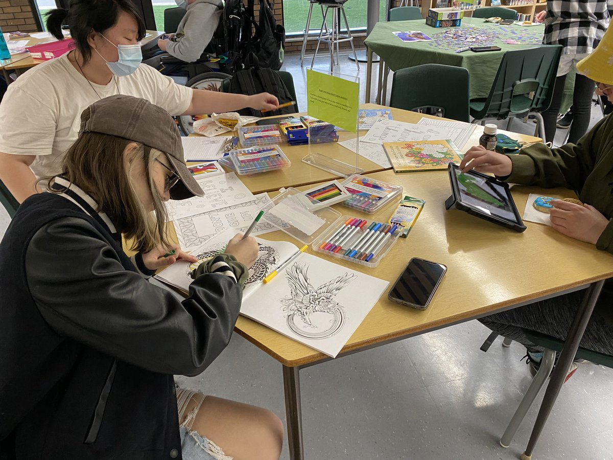 For our last #wellness day we had stress relief stations with tea and cookies in the <a href="/Sherwood_HWDSB/">Sherwood Secondary</a> LLC. Thanks to <a href="/StewardsonHWDSB/">Ms. Stewardson</a>  for the resources! This event was such a hit! Stress balls, glitter calm jars, colouring, puzzles, games &amp; bracelet making!
