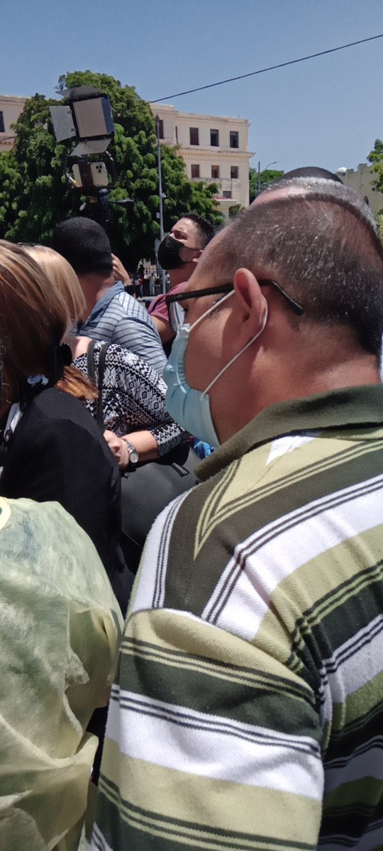 Continúan las acciones de atención a los accidentados en el hospital Calixto Garcia. <a href="/torres_iribar/">Luis Antonio Torres Iribar</a> <a href="/gobhabana/">Gobierno La Habana</a>