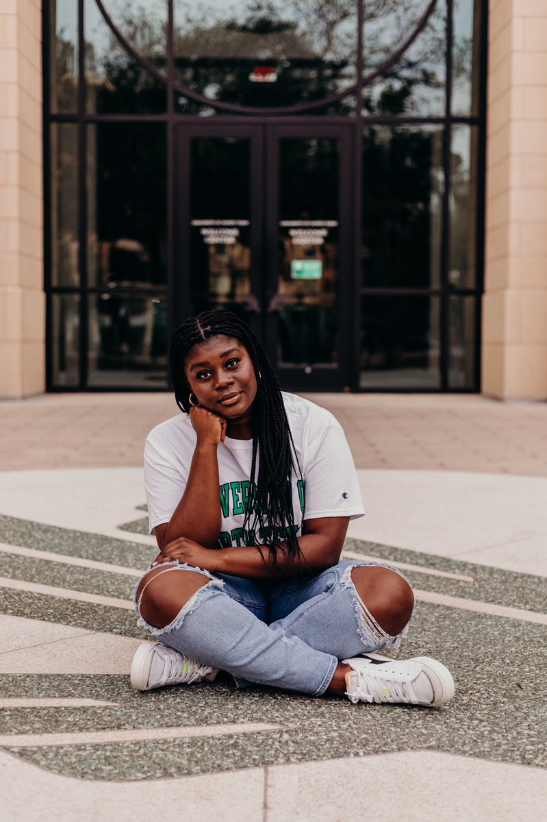 laeticiaevang's tweet photo. Bachelors of Arts (B.A.) in Psychology 
Minors in Spanish, Chemistry, and Biology 

Honors College Scholar Award Recipient 

144 credits

Mentor for ACCESS Mentoring Program 
Mentor for ASO 
Wedding Coordinator

Summa Cum Laude. 3 years. 

May 14th, 12pm 💚 https://t.co/mFjmi8T5Ce