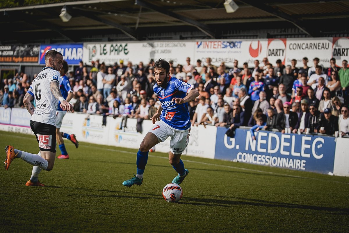 USConcarneau's tweet photo. [#USCFCCO] 2️⃣-0️⃣ │ ⏱ 61'

L'heure de jeu à Guy Piriou, les hommes de Stéphane Le Mignan maitrisent le ballon ⚽️ https://t.co/cSJpqmwPWs