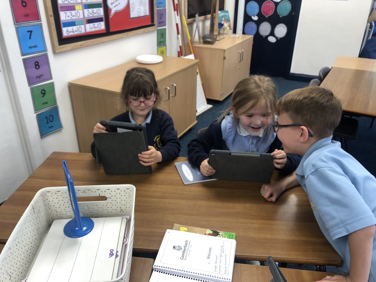 ComberbachMrsSW's tweet photo. More fun with @purpleMash as Year One designed and created their very own scene, before writing some code for the objects they’d chosen. We even added in an event! Tricky stuff - can your child show you at home? @ComberbachMrsJ_ @ComberbachMrN #ComberbachComputing https://t.co/GVUGEaUPhr
