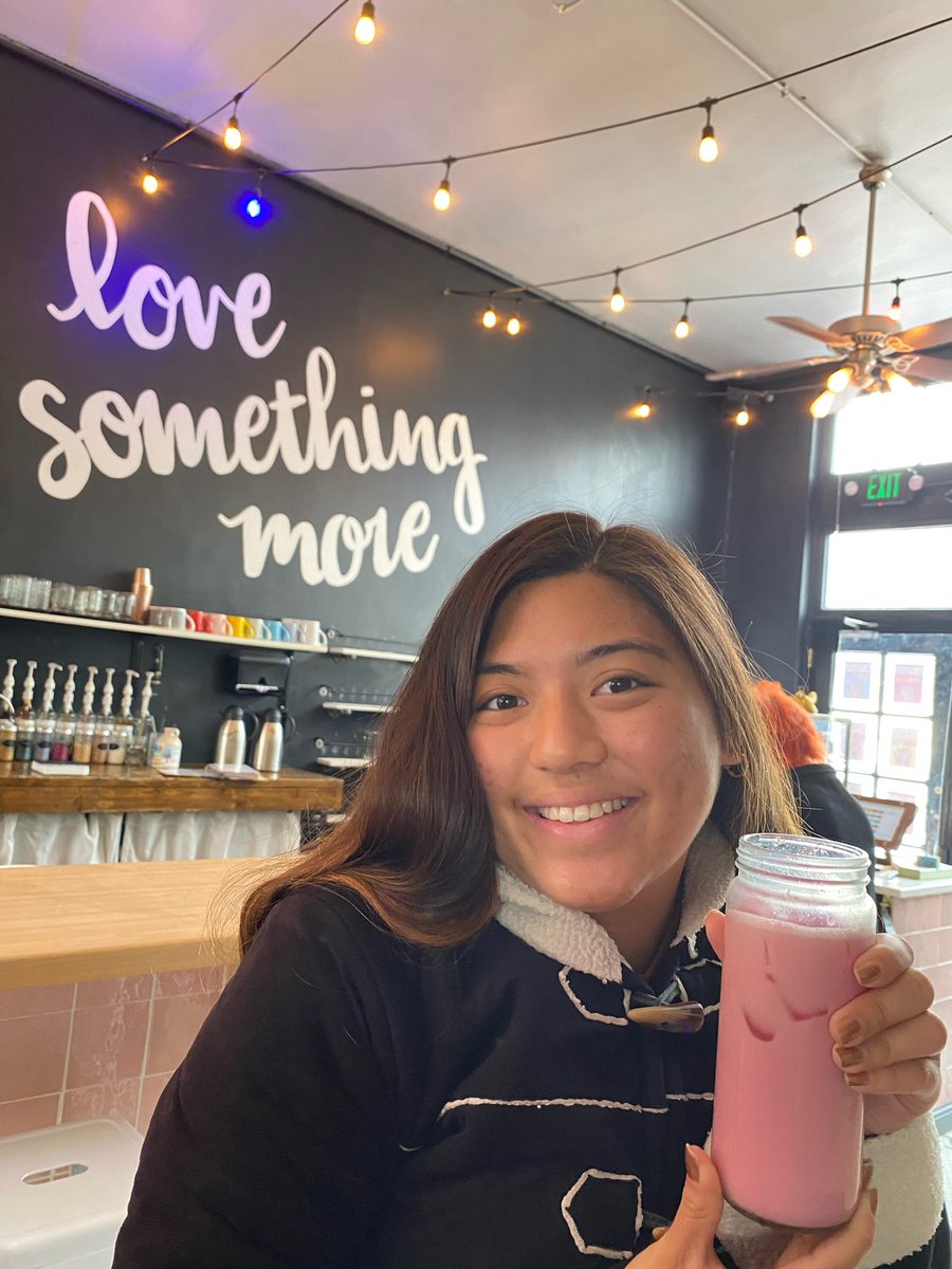 CU_Lieben's tweet photo. Aloha everyone! It has been an absolute honor to have facilitated your Women’s Journey discussion groups and activities this school year. I’ve had a blast sitting with you all, talking about everything from the impacts of fast fashion to the love we have for our hair. (1/2) https://t.co/70OLU1TbWH