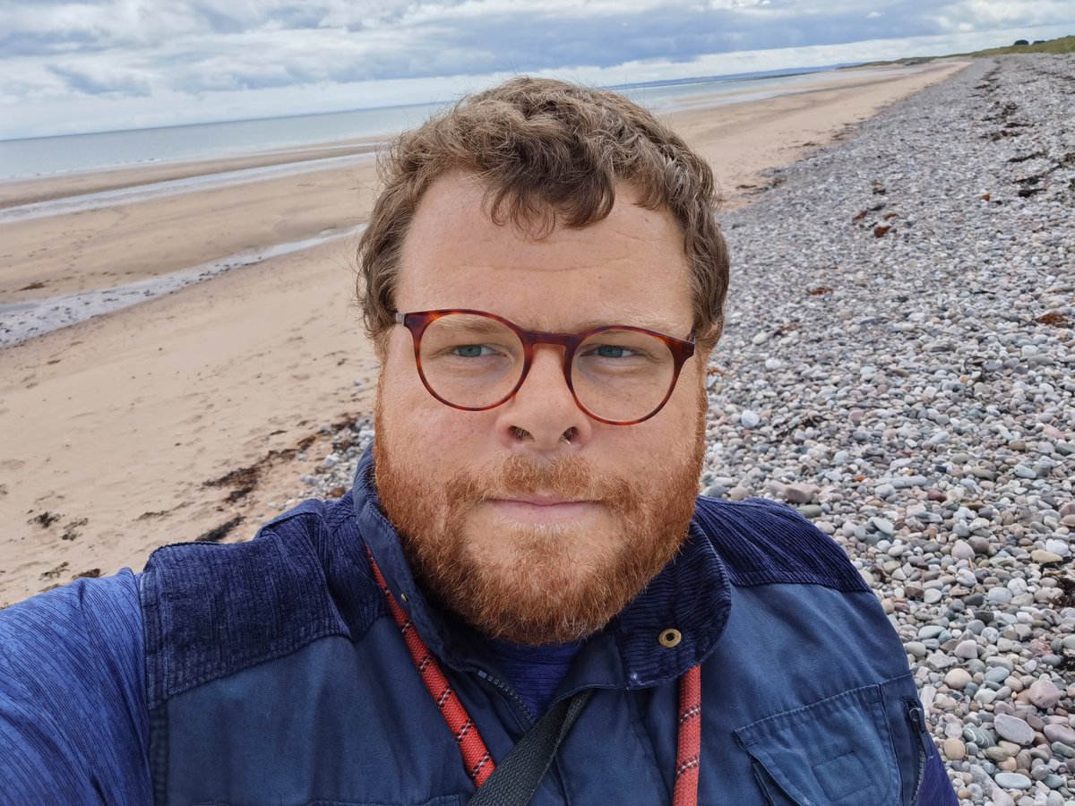 BlairDurno's tweet photo. Happy Girl. #Huawei #HuaweiP40Pro #CapturedOnHuawei #LoveMyHuawei #MyHuaweiMoment #HuaweiCommunity #Arbroath #VisitAngus #VisitScotland @HuaweiMobile @HuaweiMobileUK @Visit_Angus @VisitScotland https://t.co/qVJAq8gBtZ