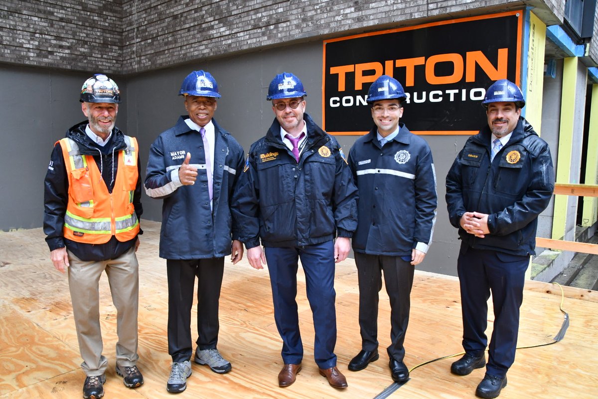 TritonConstruct's tweet photo. Triton Construction Company is proud to host Mayor Adams and the NYC Department of Buildings at 101 Lincoln Ave in the Bronx to close DOB’s annual Safety Week.
#SafetyWeek2022 #101Lincoln #ConstructionManagement #TritonConstructionCompany #TritonExcellence #GeneralBuilders #NY https://t.co/03WDsOYPqg