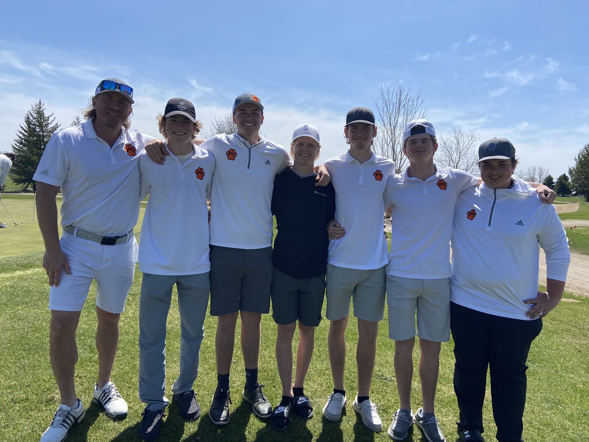 Farmington Boys Golf tweet media
