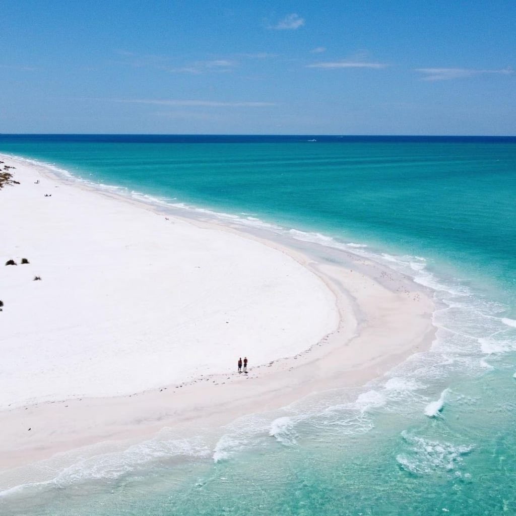 LizJMercado's tweet photo. Shout out to my #gorgeous #artists you know who you areπ I sincerely appreciate the appreciation and private messages. Wkend has commenced. My #MothersDay will be spent on #AnnaMariaIsland π¦©π΄#BeanPoint π₯#KeepitMoving and as always onto the next itβs out there #ManagersLife π https://t.co/X0ZyJ6WzLk