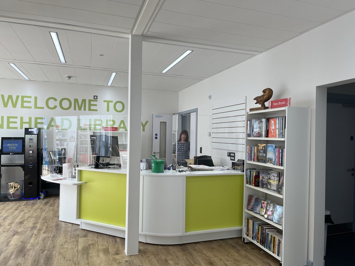 VickyHarvey74's tweet photo. @SomersetLib a visit to #MineheadLibrary today.  Great to see people visiting the new look library with the help of @fg_library 
#somersetlibraries #newlibrary https://t.co/W8iBRlFSnY