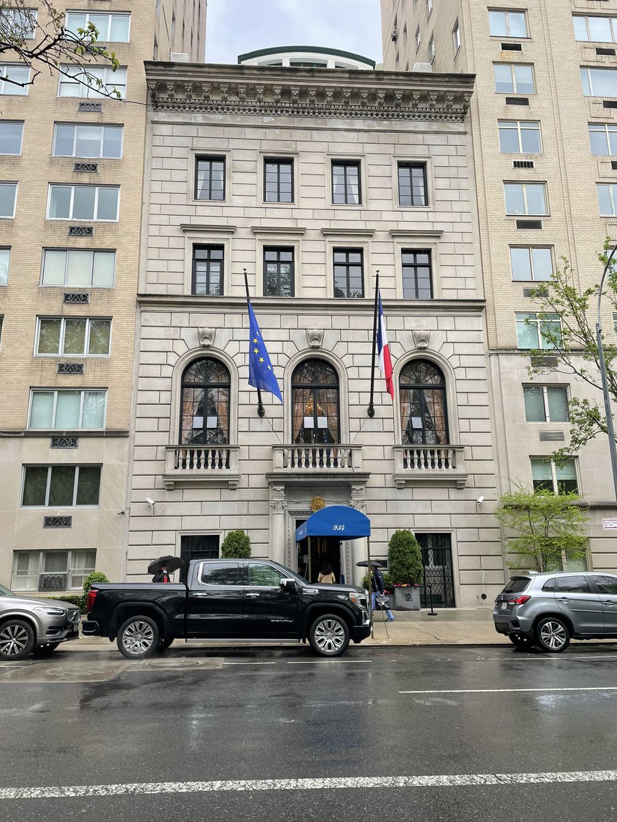 JaniceTPS's tweet photo. Had the opportunity to liaise at the French Embassy NYC with Consulates from around the world to discuss the impact of Domestic Violence throughout the world. Very informative. https://t.co/ZMdyB9SgZD