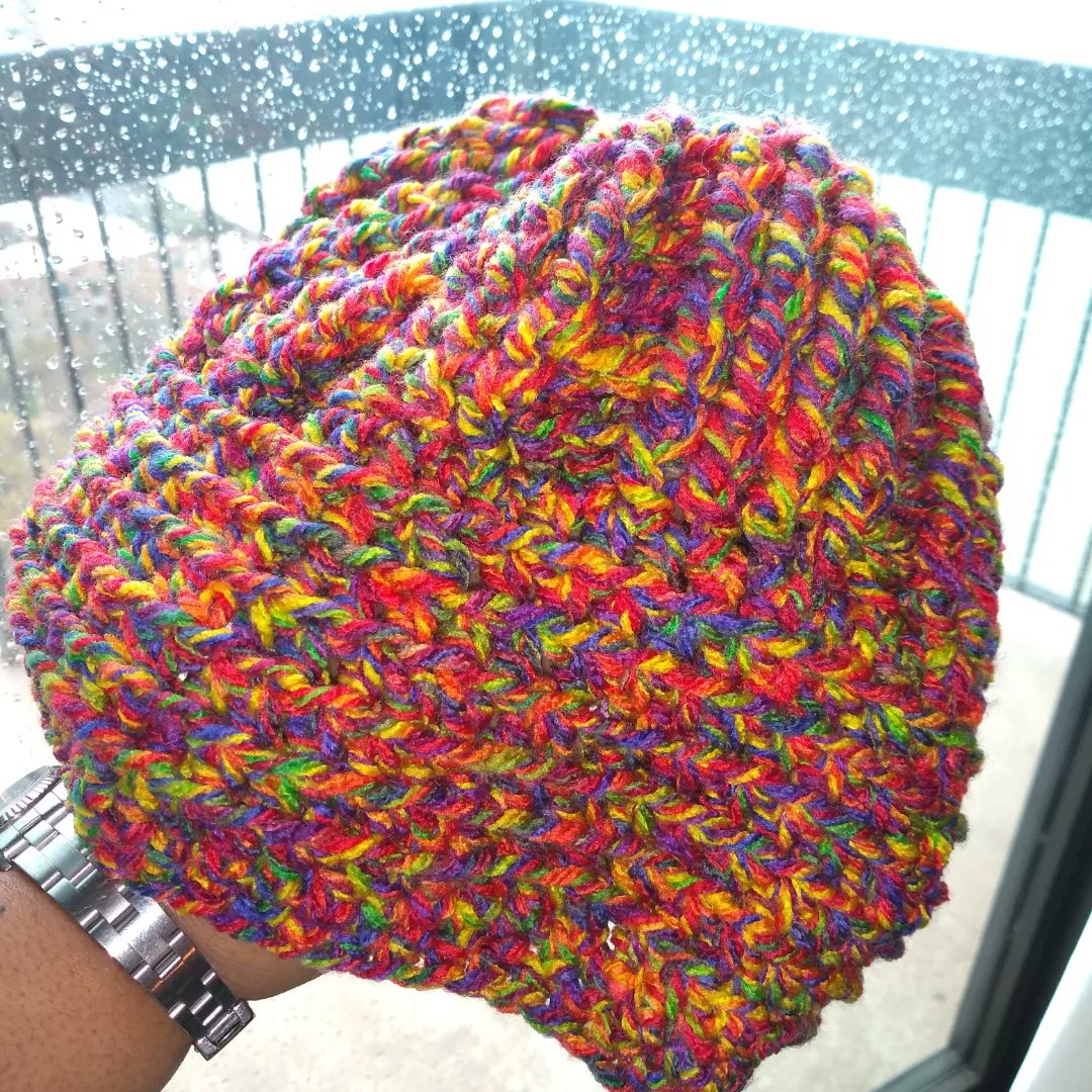 MavenCrochet's tweet photo. Finished a scarf to go with one of the 7 hats that are awaiting a scarf. The hat ideas were flowing and I wanted to try them before the ideas escaped me. 

Now I'm going to bring some scarves to fruition.

#crochet #crocheting #makeitcrochet #makeandgive https://t.co/zfPgyKZyYZ