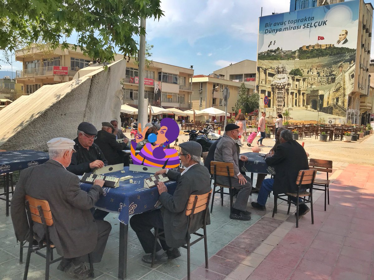 Funkyman6000's tweet photo. Save you from your powerless life, Funkyman came to Izmir, Turkey to play mahjong with local Turkish grandfathers. Do you wanna join? ✌🏼
#nfts #funkyman #turkey #izmir https://t.co/bUwbWlIqVV