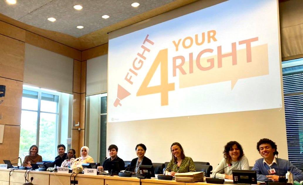 BelgiumUNGeneva's tweet photo. Belgian youngsters present to the Committee of the Rights of the Child their child-friendly version of concluding observations. A project for, by and with children - yes, they can! #F4YR #UNCRC #Participation @ncrk_cnde https://t.co/4QpeZYWa0q