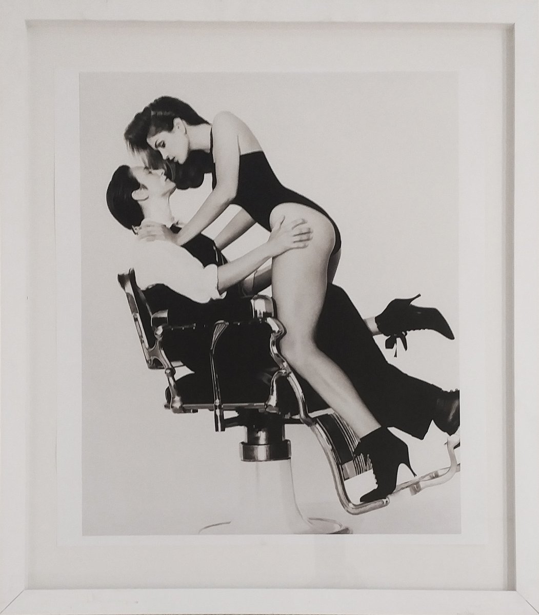 phiauction's tweet photo. Passion of Ritz from
Legends of Photography Auction
Herb Ritts
1993/96 Vintage K D Lang &amp; Cindy Crawford
Starting Bid: $2,500

AUCTION ENDS SOON:
Friday, May 6th, 2022 @ 5 PM 

⁠VIEW LOT and BID:
https://t.co/Dm6qE71CDV

#HerbRitts #dlang #CindyCrawford #celebrityphotographer https://t.co/fdU6FP8dKs