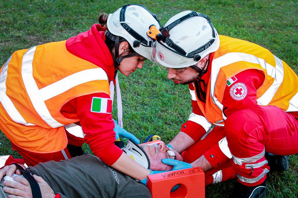 CRIMEDIM's tweet image. We celebrate the World Red Cross and Red Crescent Day by sharing some photographs with our friends and colleagues during our past adjunct training. @IFRC @ICRC ⛑🌐
Stay tuned for the next #FullScaleExercise
#BeHumanKind #IFRC #RedCross #RedCrescent #HumanitarianAid #CRIMEDIM