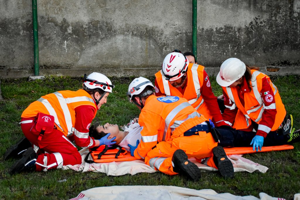 CRIMEDIM's tweet image. We celebrate the World Red Cross and Red Crescent Day by sharing some photographs with our friends and colleagues during our past adjunct training. @IFRC @ICRC ⛑🌐
Stay tuned for the next #FullScaleExercise
#BeHumanKind #IFRC #RedCross #RedCrescent #HumanitarianAid #CRIMEDIM