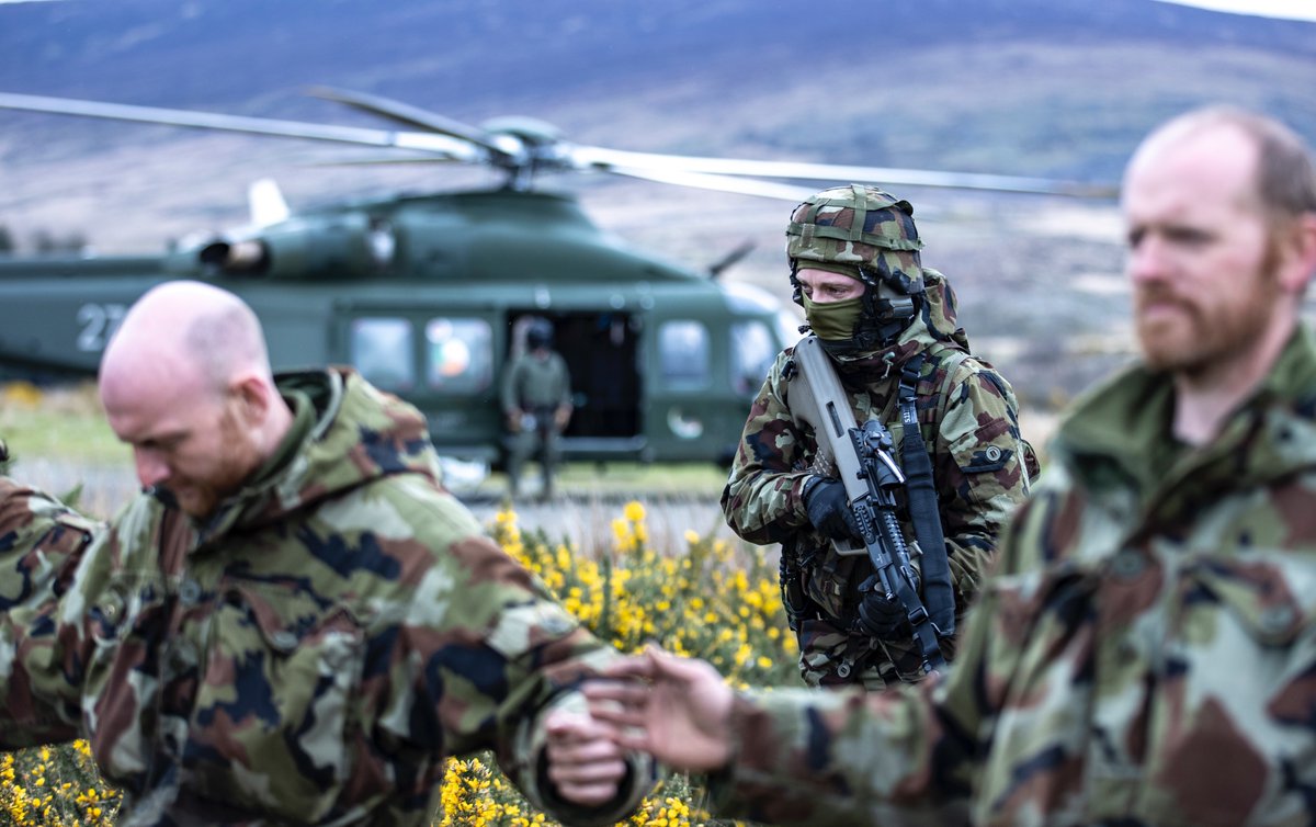 IrishAirCorps's tweet photo. S. E. R. E.
Survival, Escape & Evasion, Resistance to Interrogation and Extraction training is conducted from the Military Training School in Air Corps College.
📸 105 Photographic & Airborne Imaging Sqn
#Military #IrishAirCorps #Aviation #Soldier #SERE #Survival #MakeFire https://t.co/QWYHjeZy3g