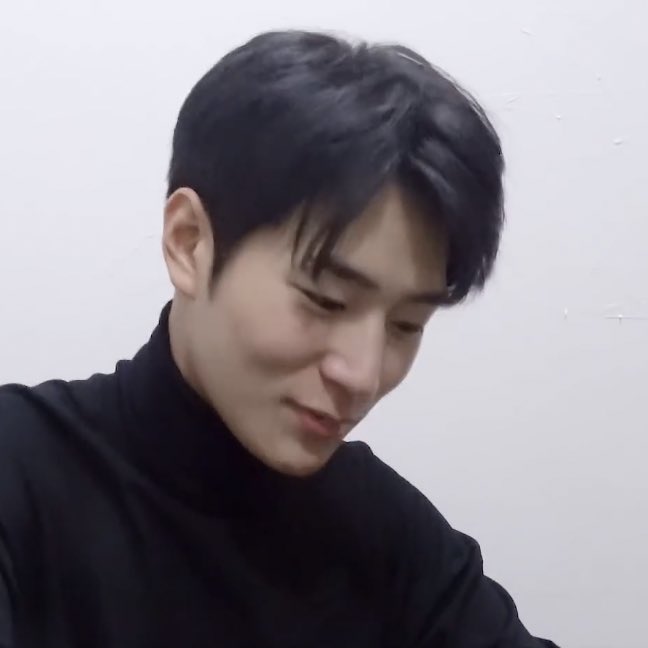 qqkdxh's tweet photo. 사실.. 제일 기대하는건...
박서함 나혼산 나와서
안녕하세요 배우 박서함입니다.
하고 인사하는거......... https://t.co/wjuHWW6rXb