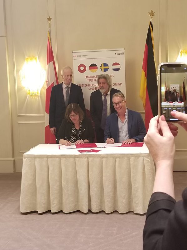 Claudia Seeber tweet media