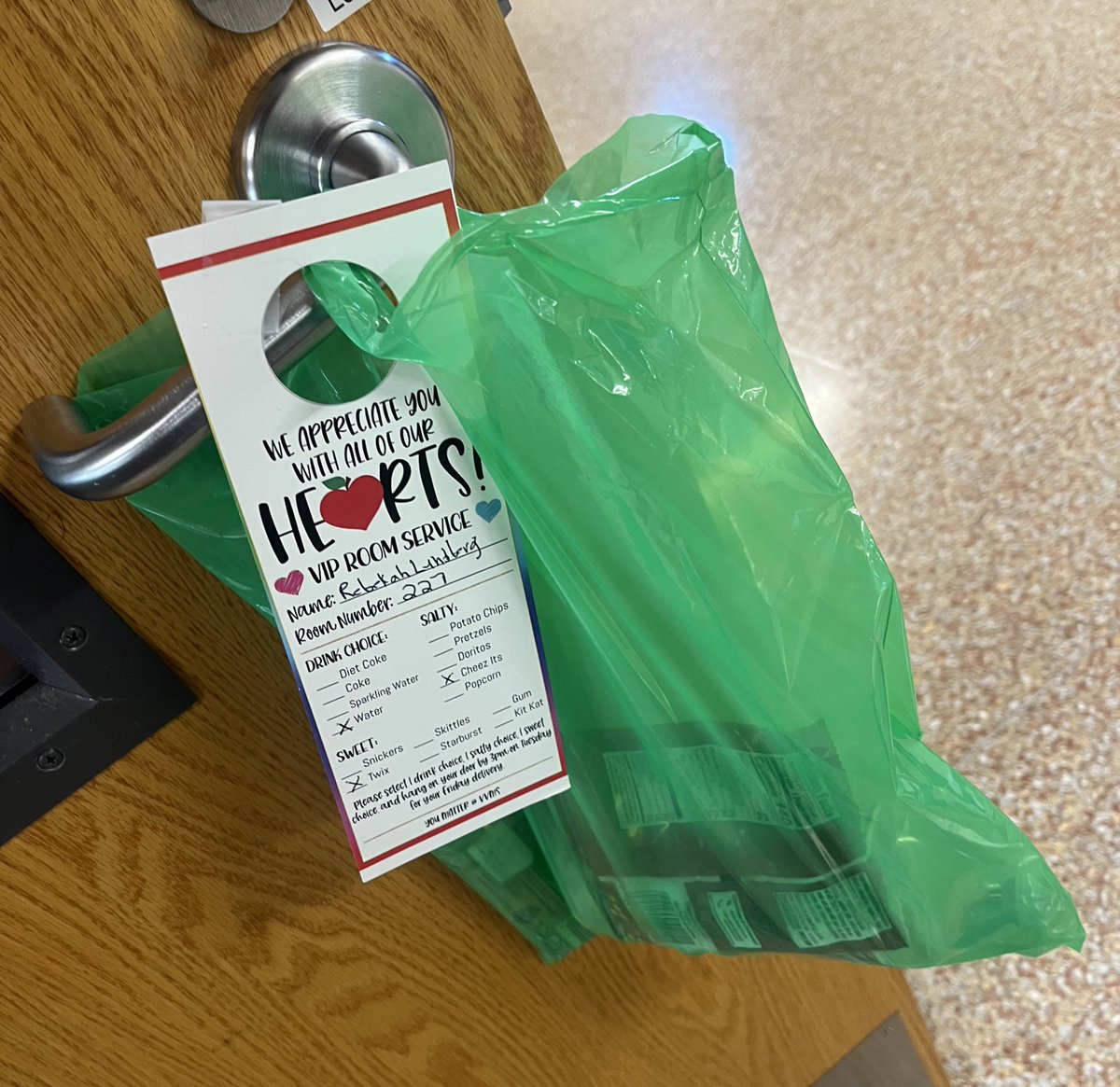 VVMfalcons's tweet photo. Happy Teacher Appreciation Week to our amazing VVMS teachers! Special room service delivery! #youmatter https://t.co/osQznVyX8Q