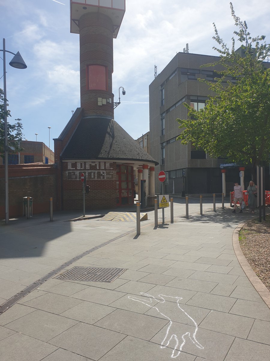 Curious things are happening in Dartford! 
Can you help Christopher solve The Curious Incident of the Dog in the Night-Time next week?🌙🐕

Here's your first clue👉bit.ly/3sRxIwr
<a href="/OrchardTheatre/">Orchard Theatre</a> 10-14 May
#TheCuriousIncidentofthedoginthenighttime <a href="/curiousonstage/">Curious on Stage</a> #theatre