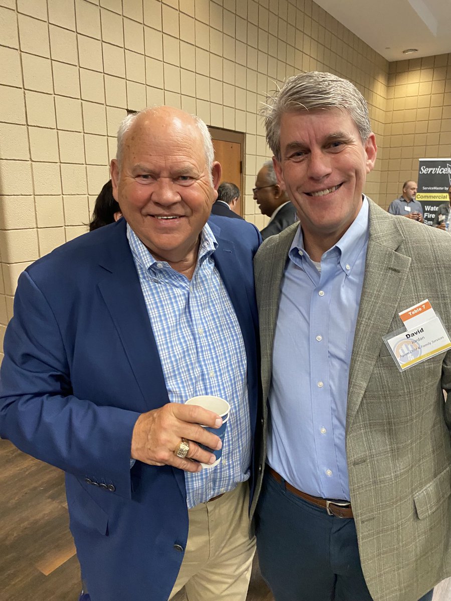 Agape_David's tweet photo. Thanks ⁦@cityCURRENT⁩ for the opportunity to be with ⁦@phillipfulmer⁩ this morning! #GBO #Powerthegood https://t.co/U7SpT8RJm8