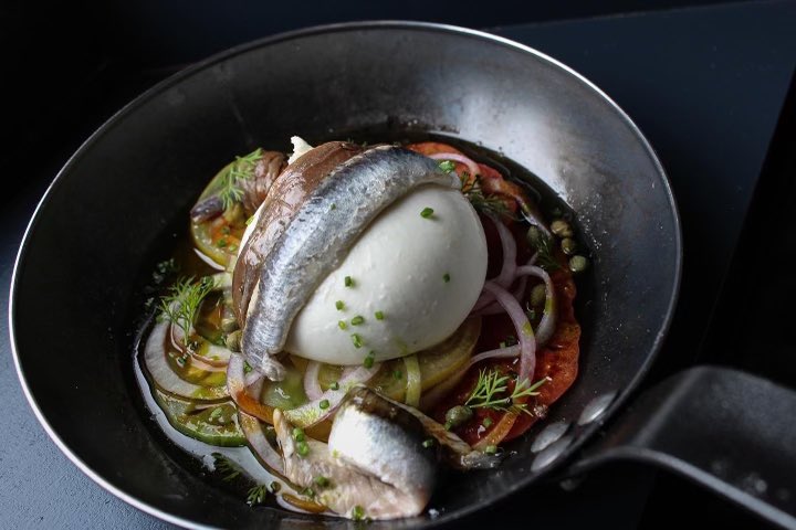 On the specials - Burrata mozzarella with heritage tomatoes, brown and white anchovies, red onion &amp; flatbreads #enginesocial #michelinguide #sowerbybridge