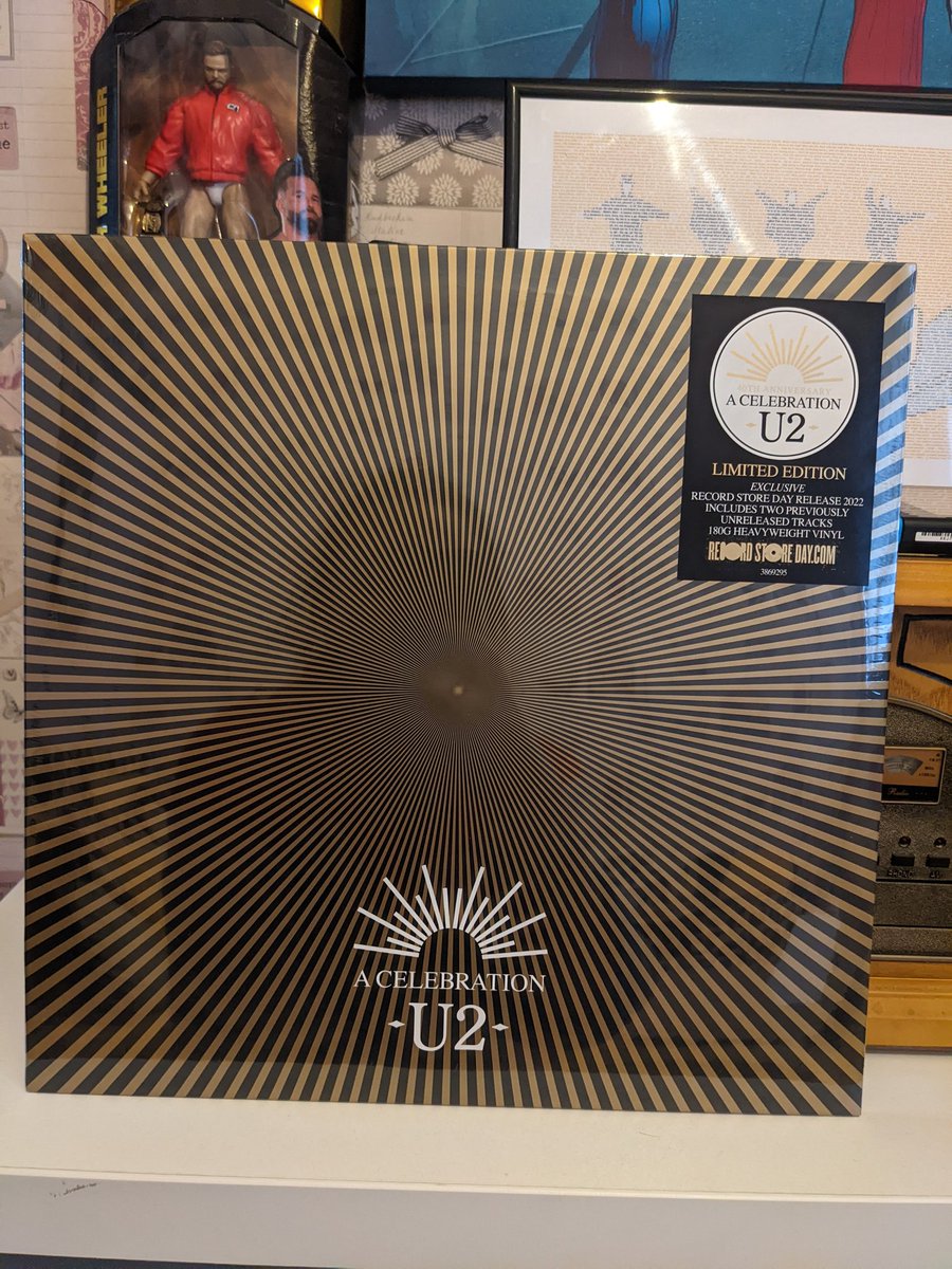Samantha_Gill28's tweet photo. My @U2 A Celebration vinyl has arrived today! #U2 #ACelebration 🥰 https://t.co/IT1HocKzsH