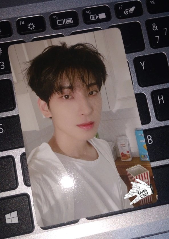 GUMIC4RT's tweet photo. 🛒 . . . wts lfb ph #gumiisells★

wonwoo popcorn pc

   ꕀ 350 PAYO !
   ꕀ in mint condition ( can send condi thru dms ! )
   ꕀ mod: ggx/j&amp;t 

dm or reply to claim !

⌗ svt seventeen ph attacca op1 jeon wonwoo wonu photocard https://t.co/6iFQDGdqpj