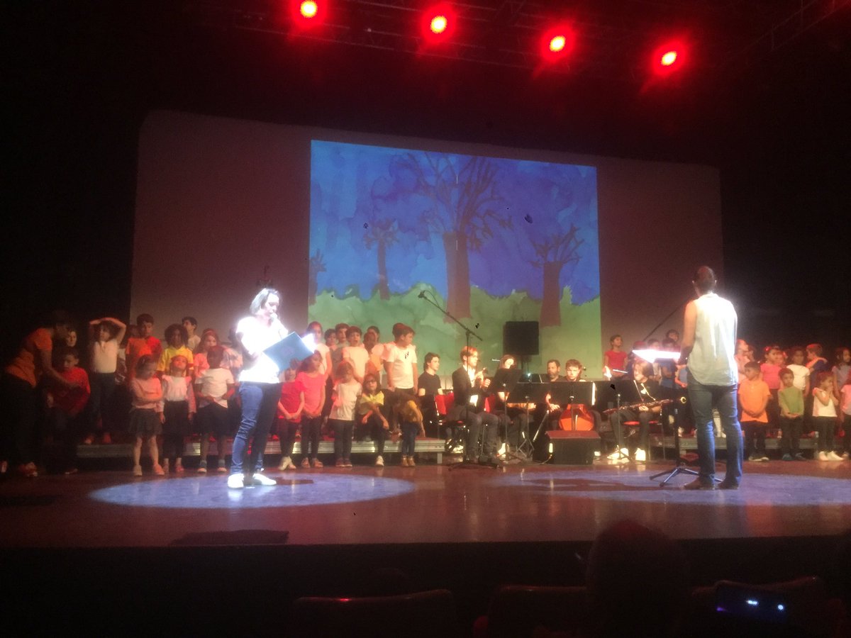 Circo_pre16's tweet photo. Gros succès du PEAC opéras au sein du réseau ÉCLORE Charente Préélémentaire, écoles , collèges, lycée réunis ! Bravo à toutes les équipes enseignantes et les leurs élèves ! #Circo_pre16 #dsden16👏👏👏 @JoelleRallet https://t.co/qM6Eh0B6xg