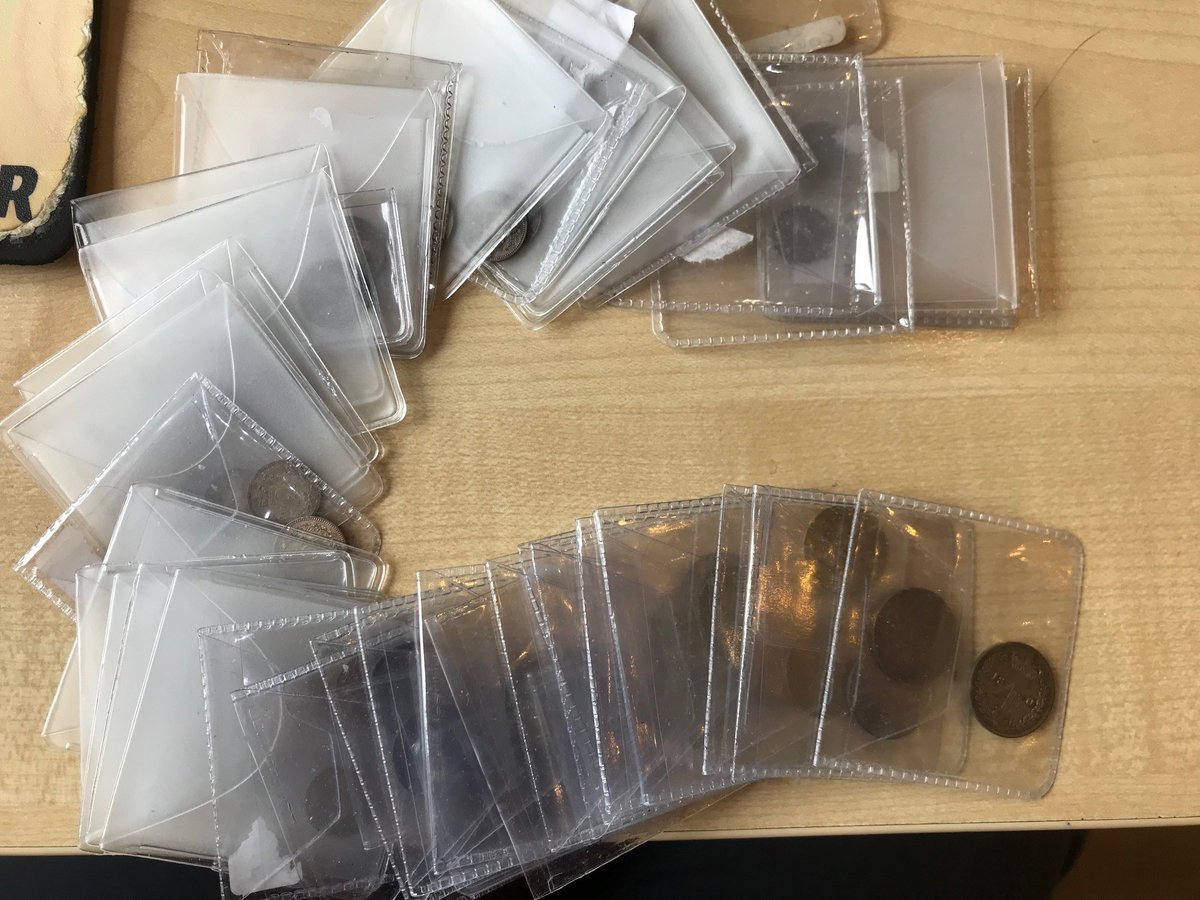 ringramcoins's tweet photo. We just bought a huge number of maundy odds, as yet ungraded and unpriced, if you are looking for something DO let us know https://t.co/WXO92gvUrJ #westock #ahuge #selection #ofmaundy https://t.co/dAGqh9N81p