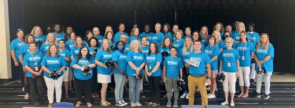MtGallantElem's tweet photo. It’s been a great week celebrating our faculty and staff!  Thank you to our PTA for making our team feel so loved!  #teacherappreciationweek https://t.co/gIIiSVow00