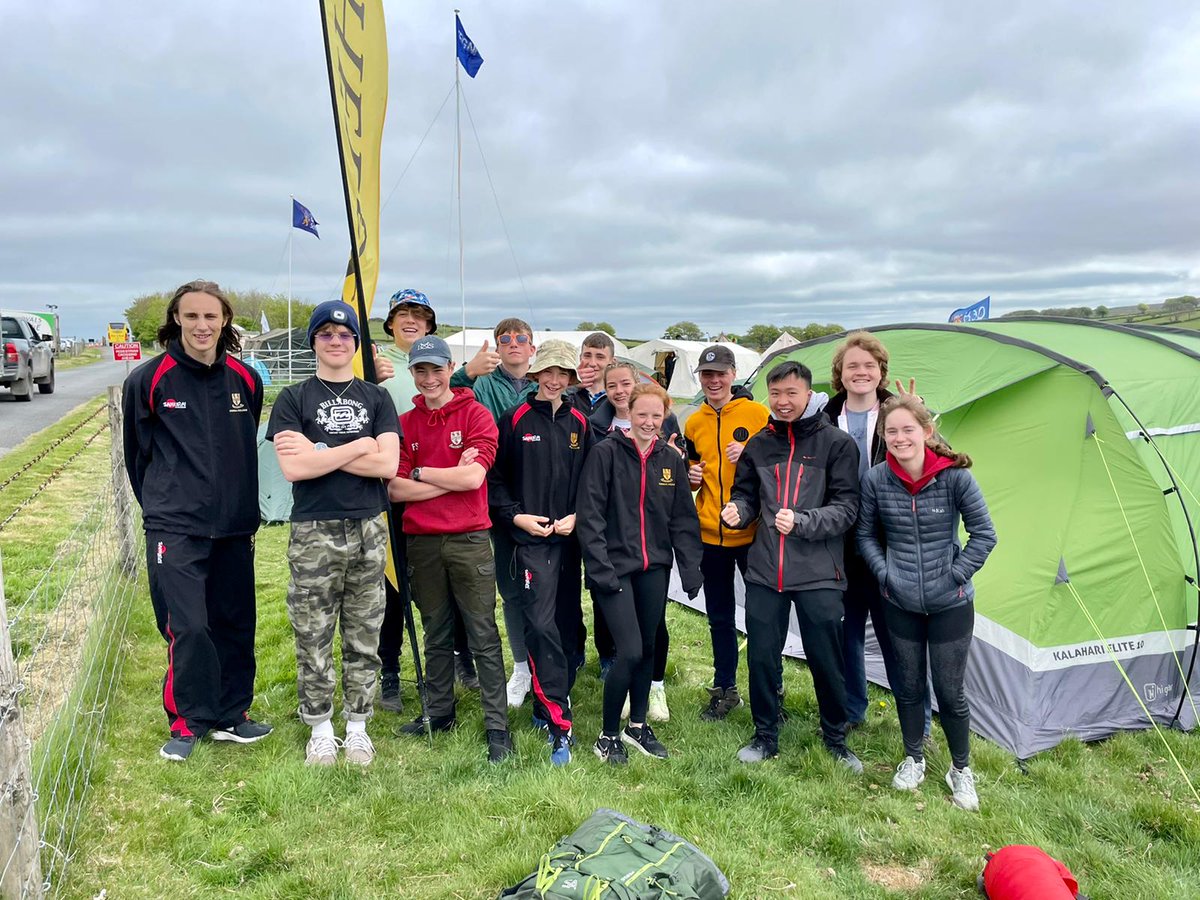 ShebbearCollege's tweet photo. And they're ready to go! Our 35 mile and 45 mile teams busy preparing for the @OfficialTenTors Challenge this weekend when they will join 2,400 other teenagers navigating their way across Dartmoor. Good luck!
#TenTors #TenTors2022 #Dartmoor #Devon #TenTorsChallenge https://t.co/BPs4xBhLdf