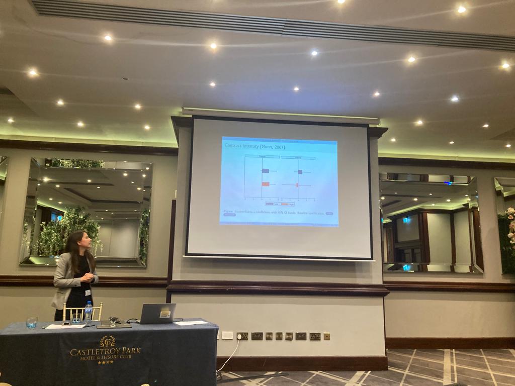 ISWEconomics's tweet photo. Great presentation by @LenaEcon of @EconomicsUCD on "International trade effects of student migration" at #IEA2022 @IrishEconAssoc https://t.co/fvVreCVgaV
