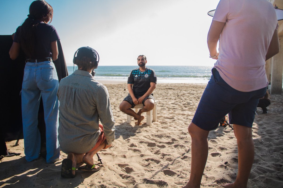 sharks_u_attack's tweet photo. Yesterday we were doing some exciting things with the public along the Durban beachfront.

We can't wait to share the final result! Watch this space...

Images by Mnqobi Zuma https://t.co/bAfz5d8nAN