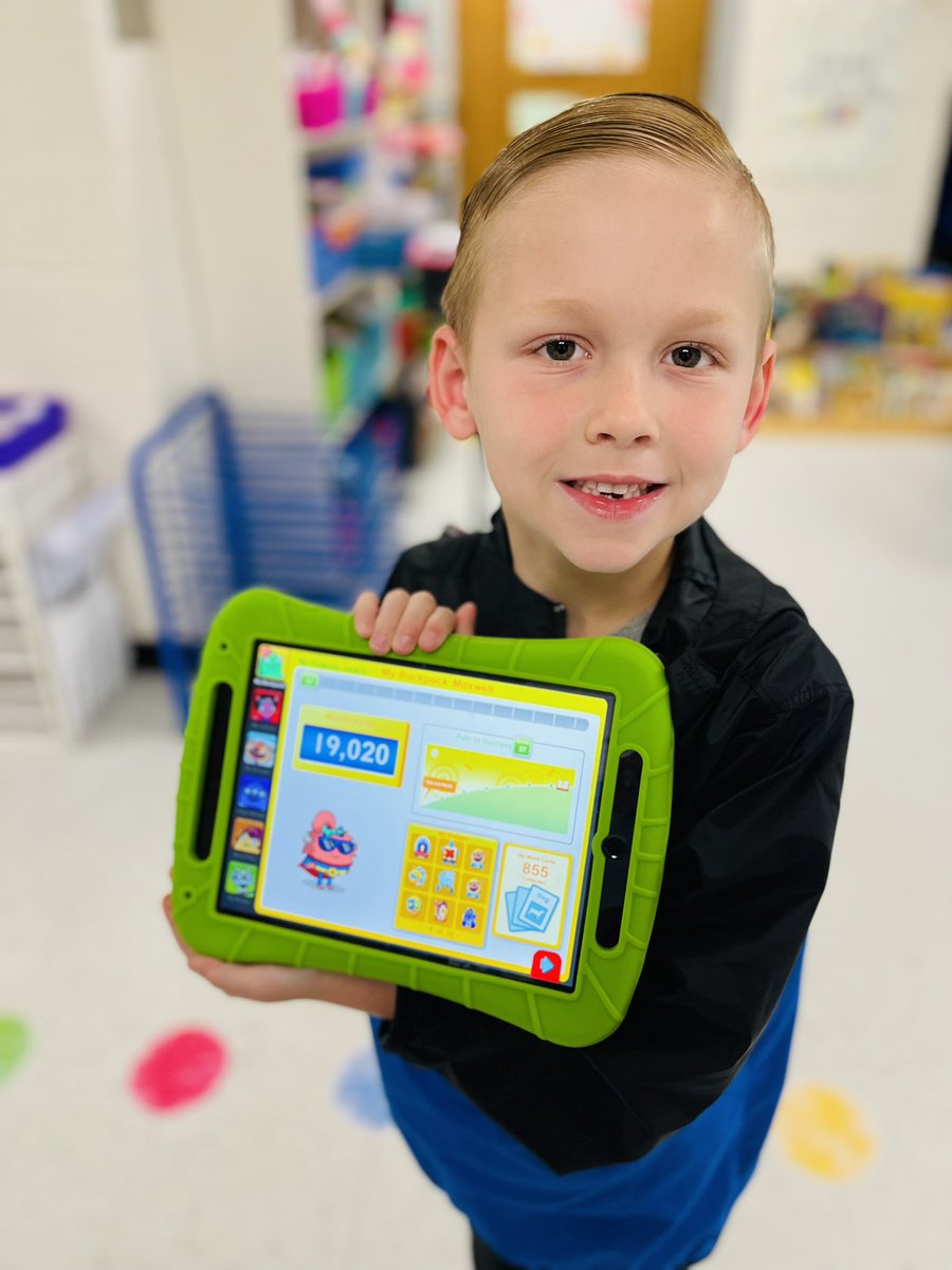 MrsRabe1's tweet photo. WOW! Max has finished level B on iRead!! We are so proud of you! 🎈🎈 #TMGenius https://t.co/roNPmcFEvl